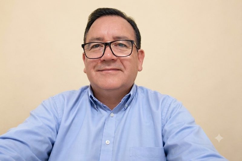 Marco Castro Flores